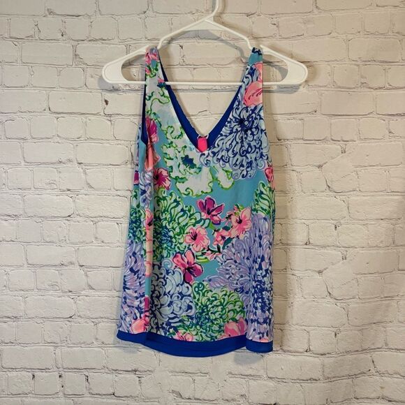 Lilly Pulitzer Tops - Lilly Pulitzer Reversible Blue and Pink Floral Tank Top